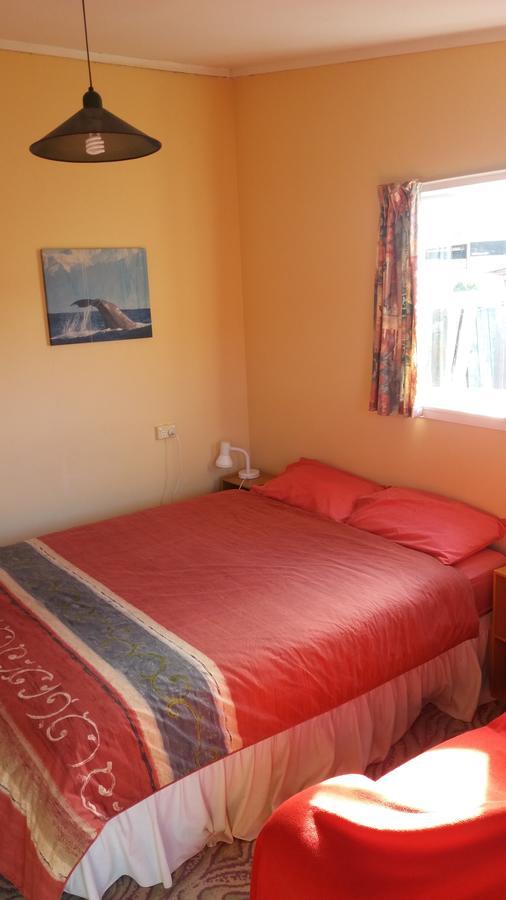 Annies Nirvana Lodge Backpackers Takaka Dış mekan fotoğraf